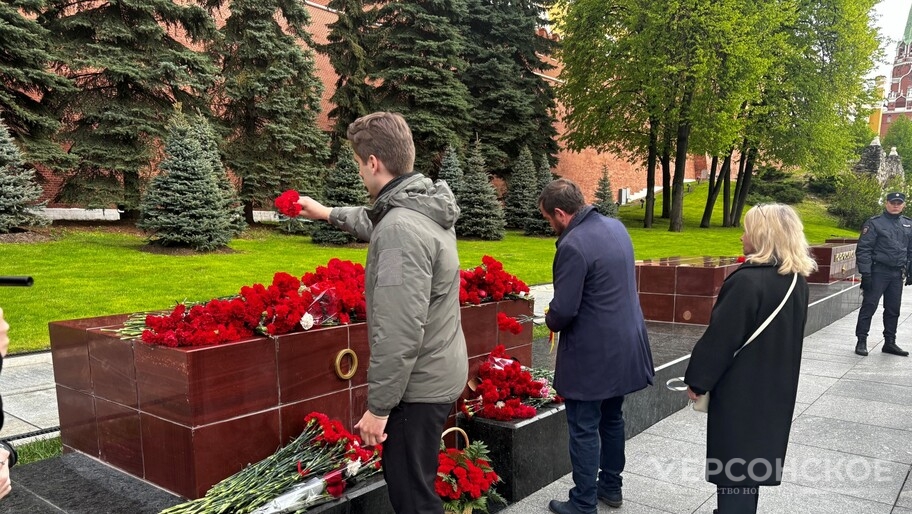 Москва, монумент «Одесса» на аллее городов-героев. Фото: Херсонское агентство новостей