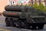 Скриншот трансляции Парада Победы 9 мая 2025